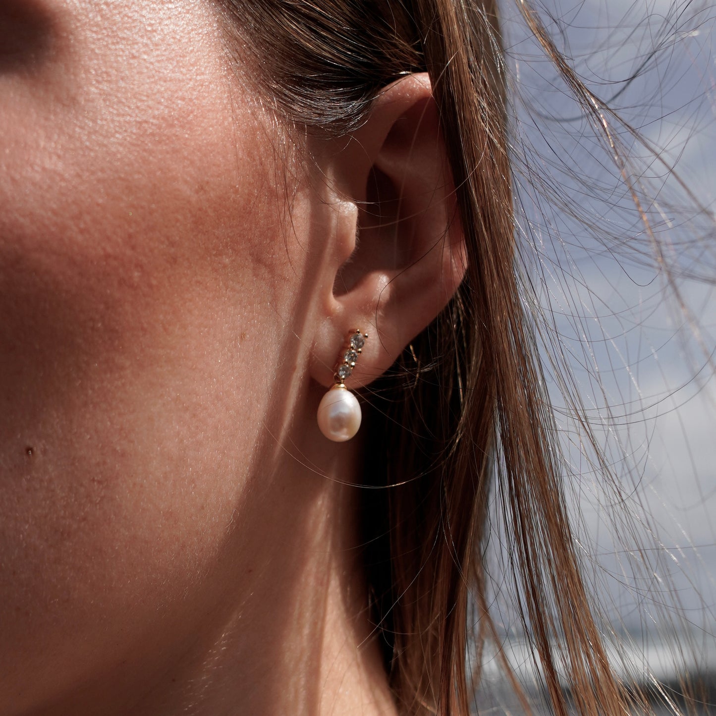 The pressure earrings